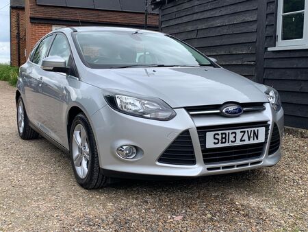 FORD FOCUS 1.0T EcoBoost Zetec Euro 5 (s/s) 5dr