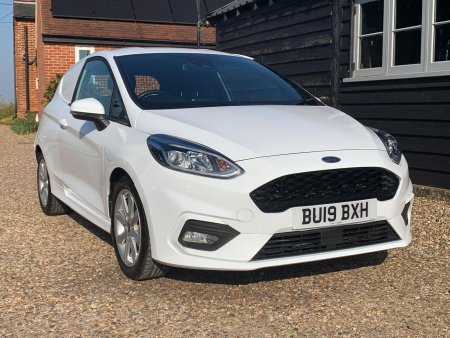 FORD FIESTA VAN 1.5 TDCi Sport Euro 6 (s/s) 3dr