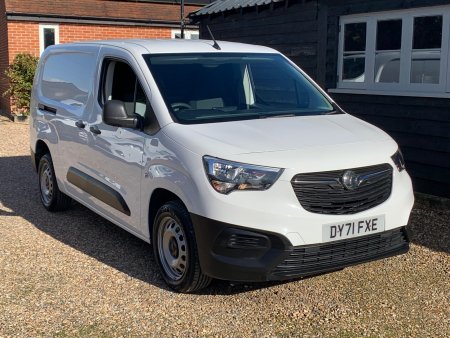 VAUXHALL COMBO 1.5 Turbo D 2300 Dynamic L2 H1 Euro 6 4dr